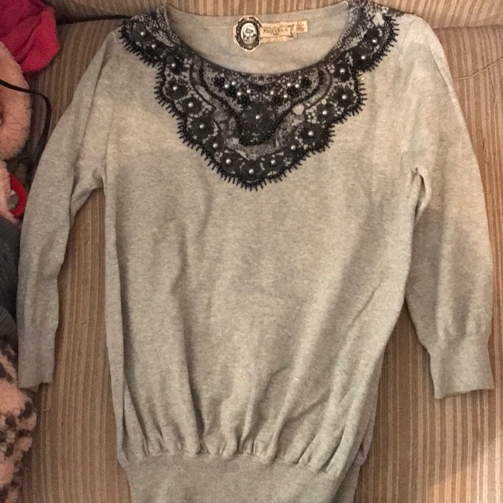 Grey sweater